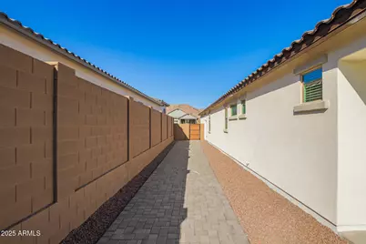 21301 W Roanoke Avenue, Buckeye, AZ 85396 - Photo 46