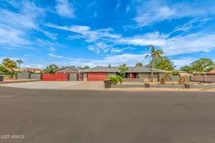 18585 N 70th Ave, Glendale, AZ 85308 - Photo 1
