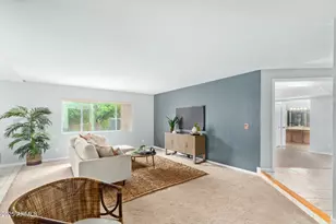 18585 N 70th Ave, Glendale, AZ 85308 - Photo 12