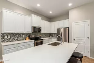 3419 W Zuni Brave Trail, Phoenix, AZ 85086 - Photo 16