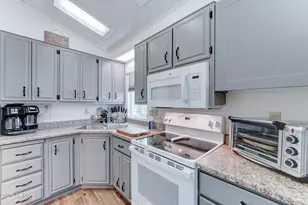 111 S Greenfield Rd, Mesa, AZ 85206 - Photo 10