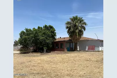 5604 N 67th Avenue, Glendale, AZ 85301 - Photo 2