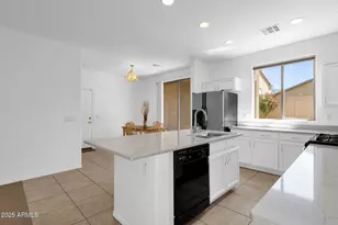 34713 N 24th Ln, Phoenix, AZ 85086 - Photo 18