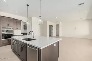 22352 W Daley Ln, Surprise, AZ 85387 - Photo 12