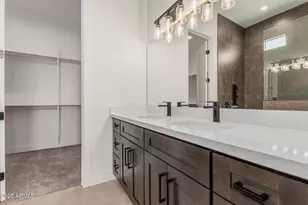 22352 W Daley Ln, Surprise, AZ 85387 - Photo 18