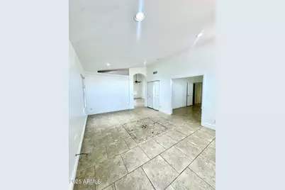 1913 N 124th Drive, Avondale, AZ 85392 - Photo 1