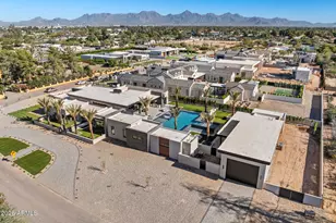 7001 E Paradise Dr, Scottsdale, AZ 85254 - Photo 2