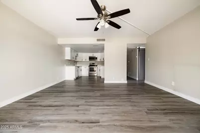 7920 E Camelback Road #110, Scottsdale, AZ 85251 - Photo 8