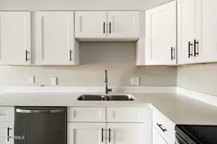 7920 E Camelback Rd, Scottsdale, AZ 85251 - Photo 4