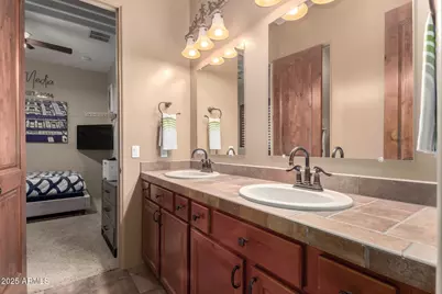 2335 E Allen Street, Phoenix, AZ 85042 - Photo 38