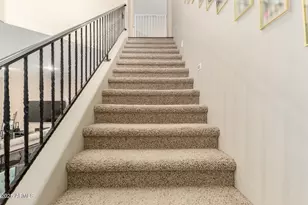 2335 E Allen St, Phoenix, AZ 85042 - Photo 32