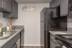 9415 N 99th Ave, Peoria, AZ 85345 - Photo 4