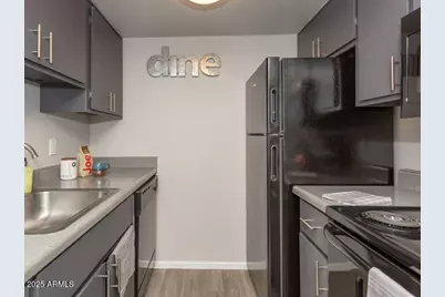9415 N 99th Avenue #2, Peoria, AZ 85345 - Photo 4