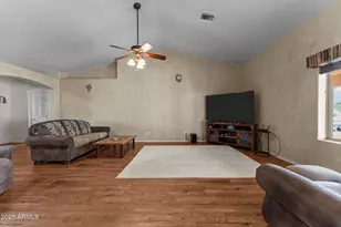 21436 W Caravaggio Ln, Wittmann, AZ 85361 - Photo 10