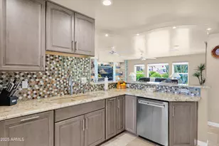 14215 W Parkland Dr, Sun City West, AZ 85375 - Photo 10