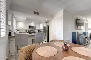 4303 E Cactus Rd, Phoenix, AZ 85032 - Photo 14