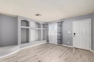 8414 W Monterosa St, Phoenix, AZ 85037 - Photo 8