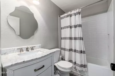 20818 N 21st Drive, Phoenix, AZ 85027 - Photo 16