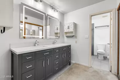 319 E Hackamore Street, Mesa, AZ 85201 - Photo 40