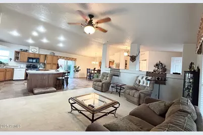 23335 W Staghorn Lane, Congress, AZ 85332 - Photo 24