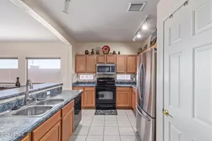 3973 W Mustang Ct, Eloy, AZ 85131 - Photo 12