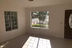 10956 W Cimarron Dr, Sun City, AZ 85373 - Photo 4