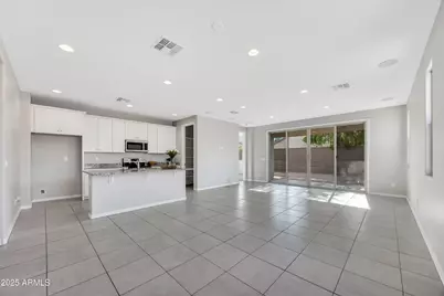 8944 N 180th Drive, Waddell, AZ 85355 - Photo 4