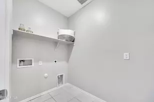 8944 N 180th Dr, Waddell, AZ 85355 - Photo 26