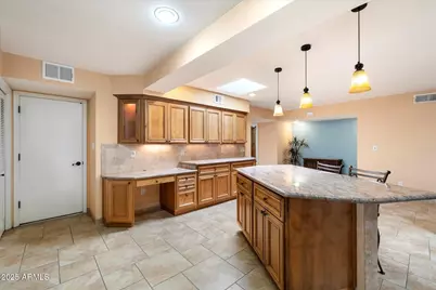 7644 E Sandalwood Drive, Scottsdale, AZ 85250 - Photo 10