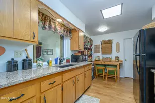 11014 W Santa Fe Dr, Sun City, AZ 85351 - Photo 4