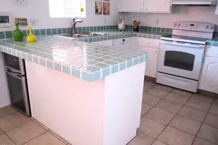 4303 E Cactus Rd, Phoenix, AZ 85032 - Photo 10