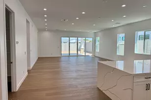 6452 E Omega Cir, Mesa, AZ 85215 - Photo 6
