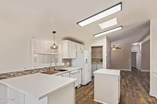 3901 E Pinnacle Peak Rd, Phoenix, AZ 85050 - Photo 12