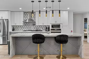 8707 E Clarendon Ave, Scottsdale, AZ 85251 - Photo 8