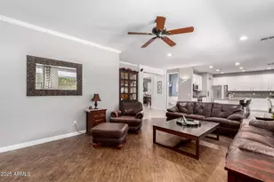 8374 W Rosewood Ln, Peoria, AZ 85383 - Photo 12