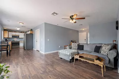 803 W Hess Avenue, Coolidge, AZ 85128 - Photo 1