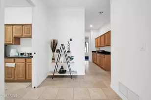 3335 W Carriage Dr, Phoenix, AZ 85086 - Photo 6