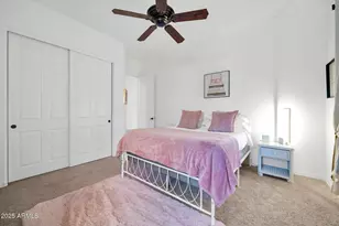 3335 W Carriage Dr, Phoenix, AZ 85086 - Photo 36