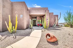 3335 W Carriage Dr, Phoenix, AZ 85086 - Photo 4