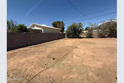 1840 E Clarendon Avenue, Phoenix, AZ 85016 - Photo 36