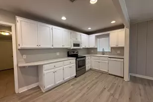 1840 E Clarendon Ave, Phoenix, AZ 85016 - Photo 8