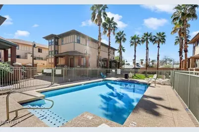 738 S Beck Avenue, Tempe, AZ 85281 - Photo 2