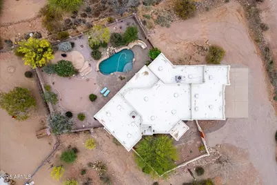 5772 E 1st Avenue, Apache Junction, AZ 85119 - Photo 16