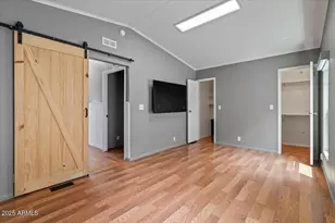 2121 N Center St, Mesa, AZ 85201 - Photo 16