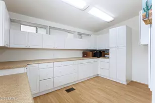 1110 N Henness Rd, Casa Grande, AZ 85122 - Photo 10