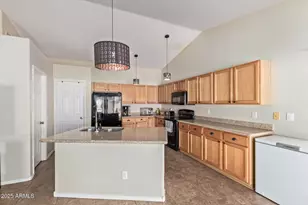 6310 E Portia St, Mesa, AZ 85215 - Photo 4