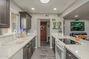 13608 N 98th Ave, Sun City, AZ 85351 - Photo 8