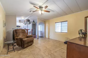 10955 N 79th Ave, Peoria, AZ 85345 - Photo 14