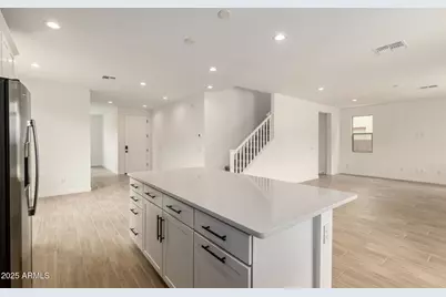 16980 W Winston Drive, Goodyear, AZ 85338 - Photo 2