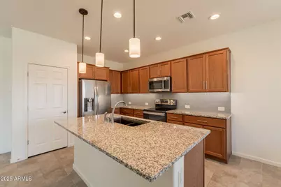 4104 W Spotted Pony Way, Eloy, AZ 85131 - Photo 8